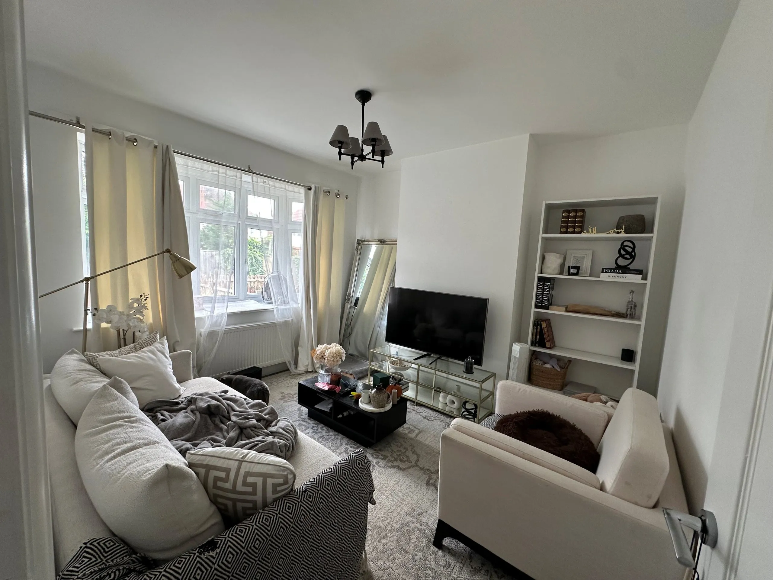 6 The Chase, Chadwell Heath, Romford RM6 6UR