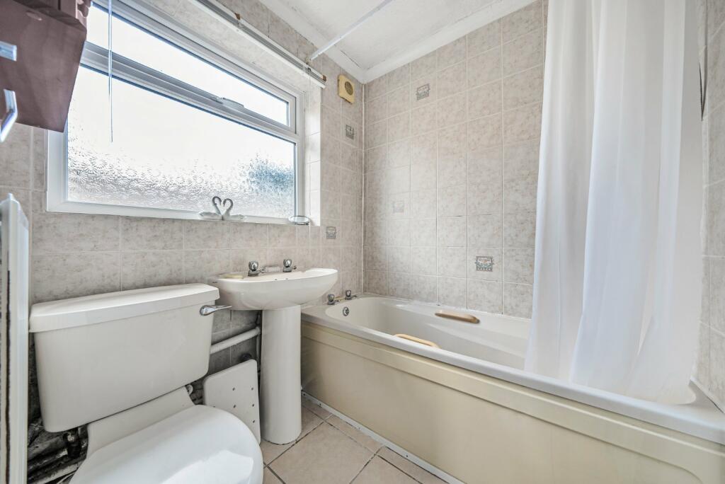 1 bed Apartment