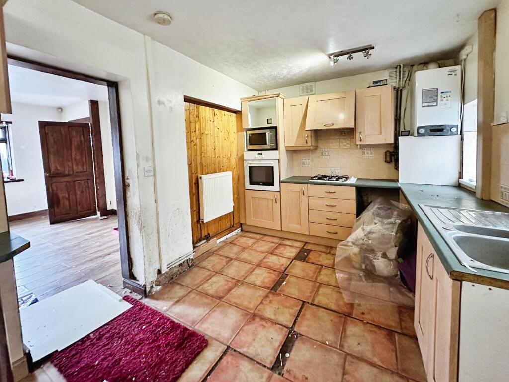 3 bed Semi-Detached