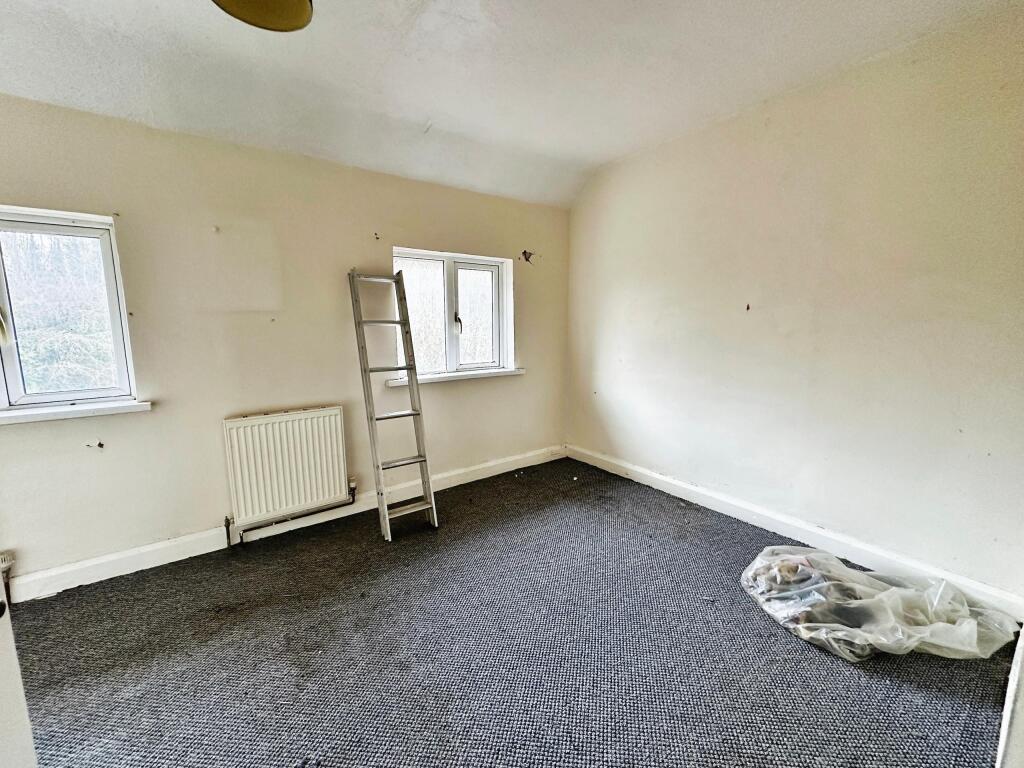 3 bed Semi-Detached
