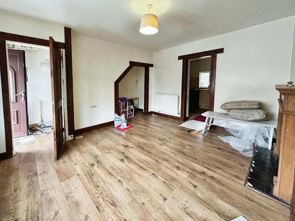3 bed Semi-Detached