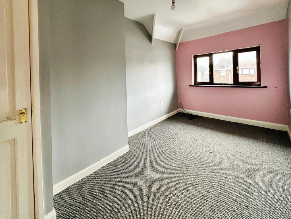 3 bed Semi-Detached
