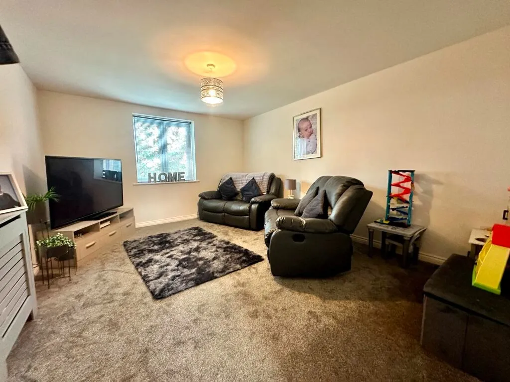 2 bed Apartment