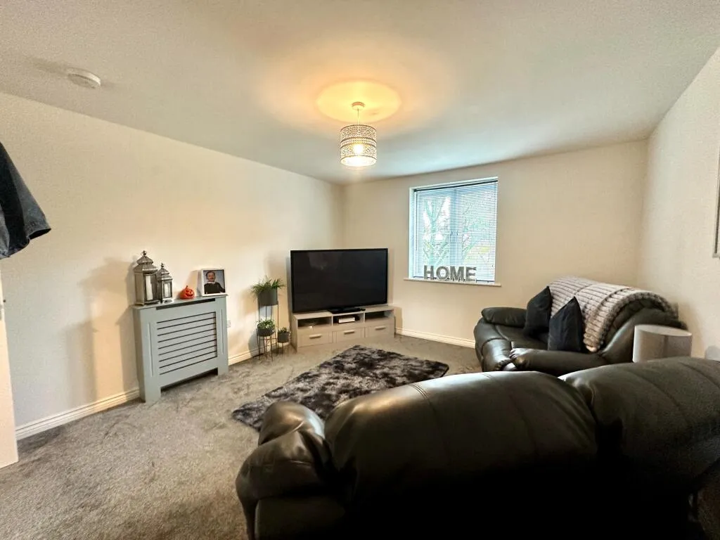 2 bed Apartment
