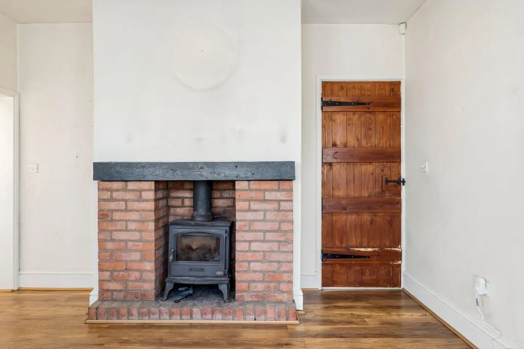 2 bed Character Property