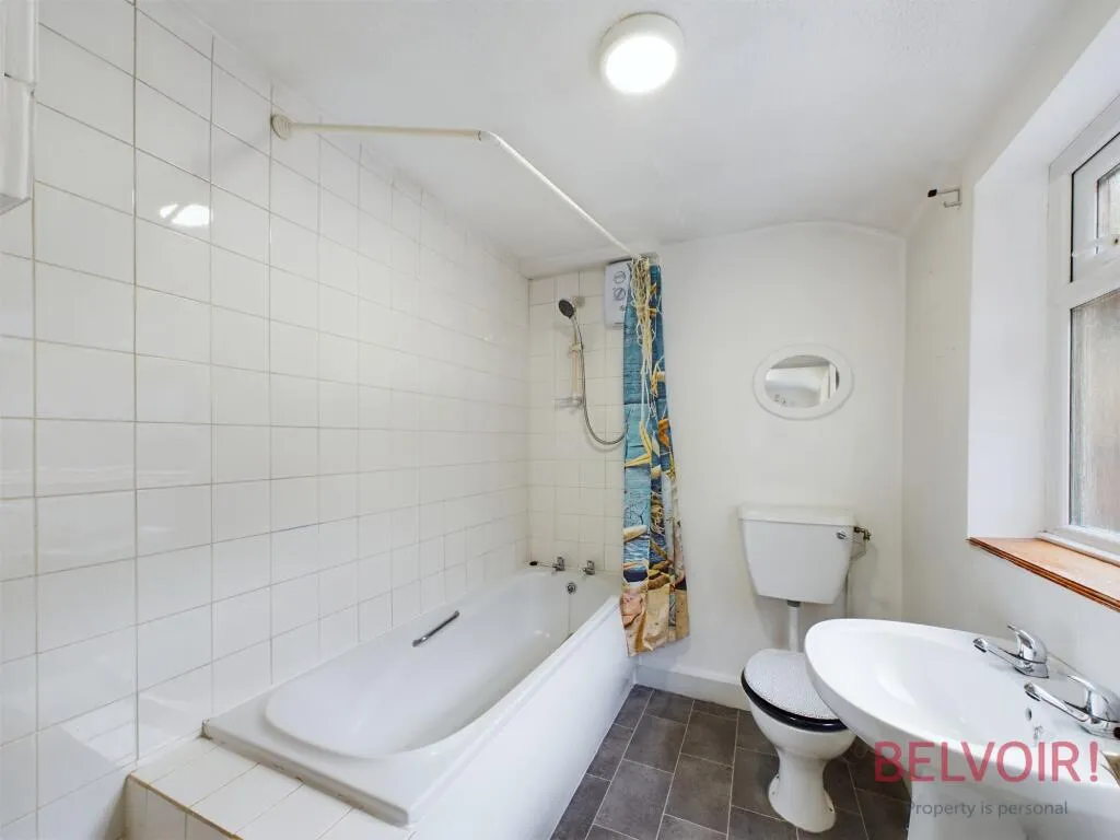 2 bed Terraced