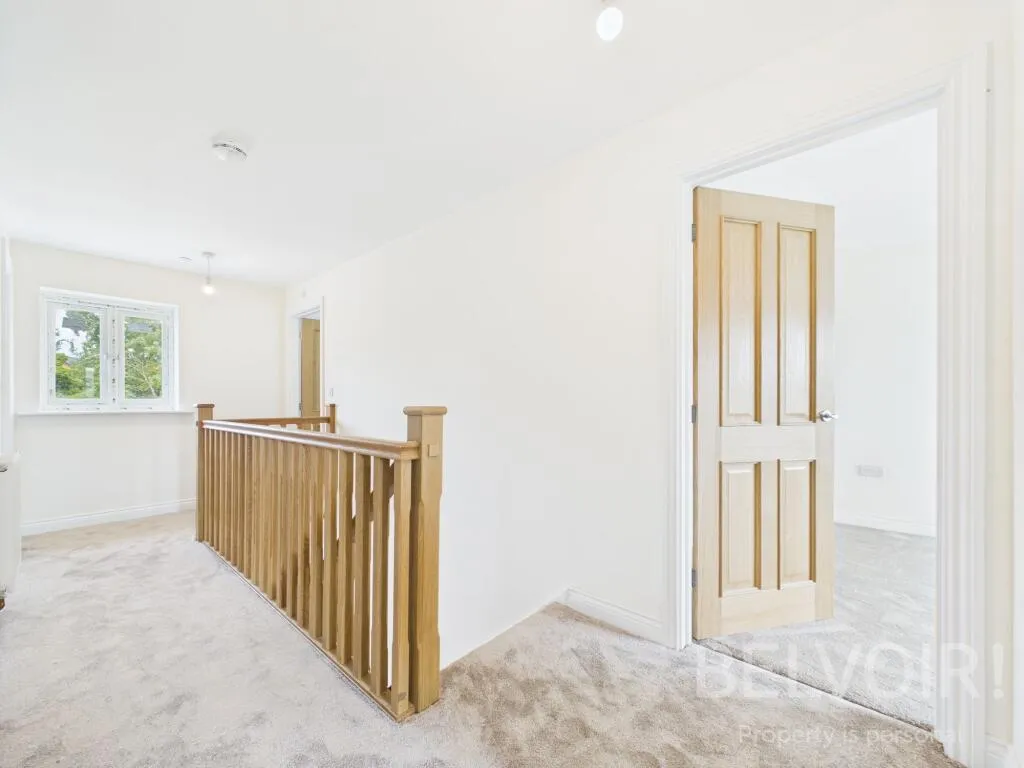 4 bed Detached