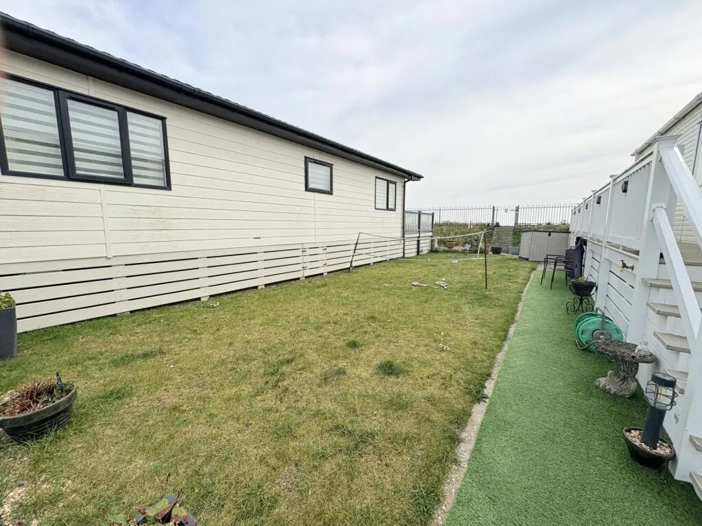 2 bed Park Home