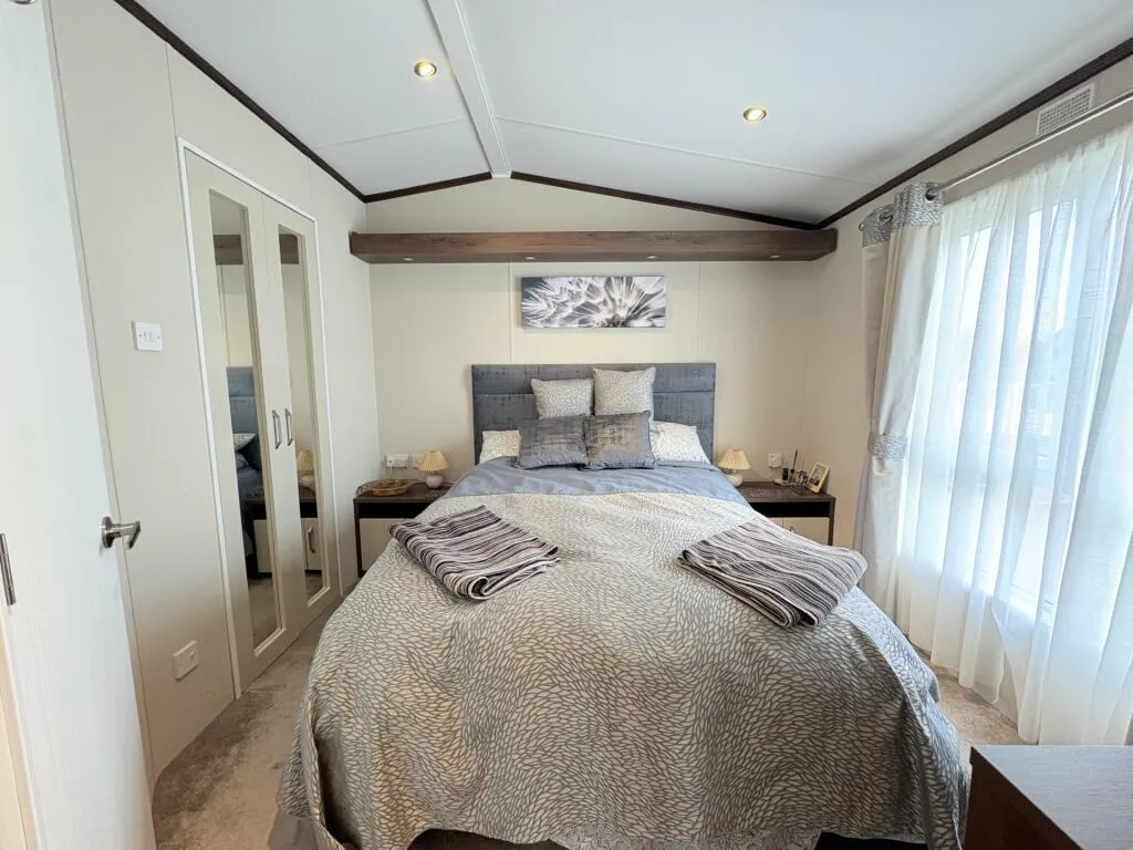 2 bed Park Home