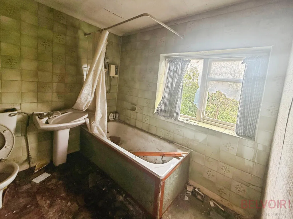 2 bed Semi-Detached