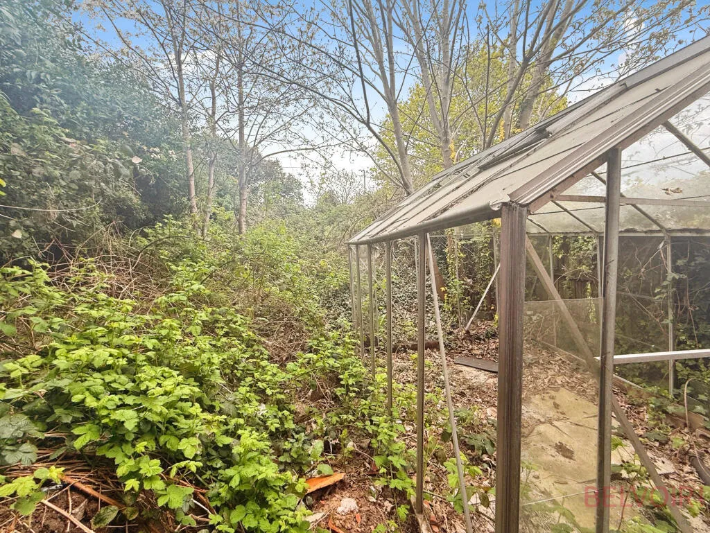2 bed Semi-Detached