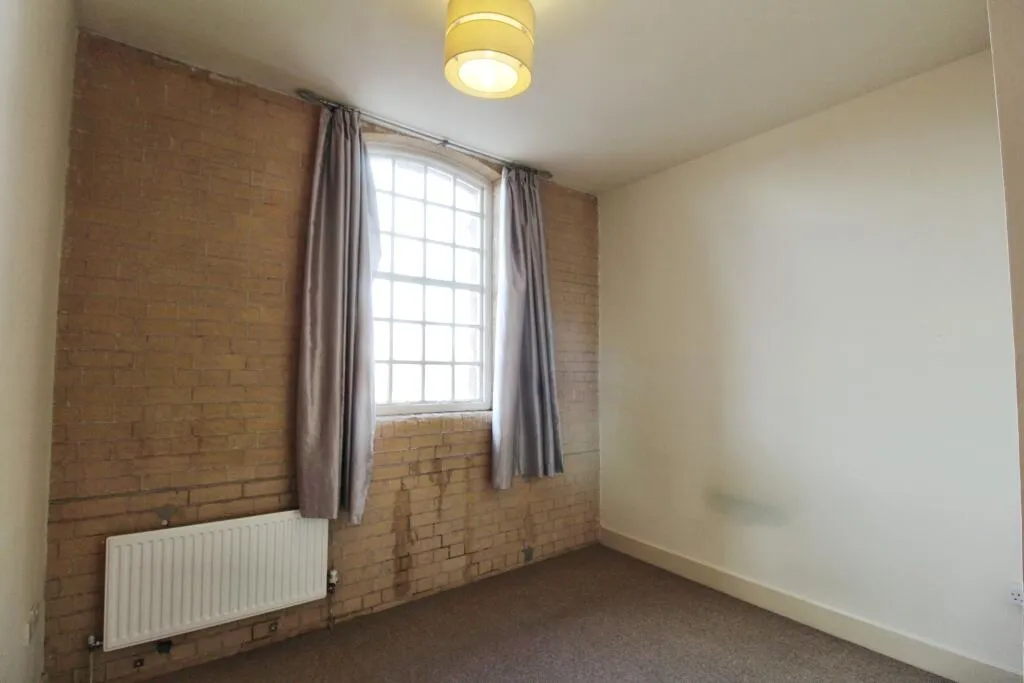 2 bed Apartment