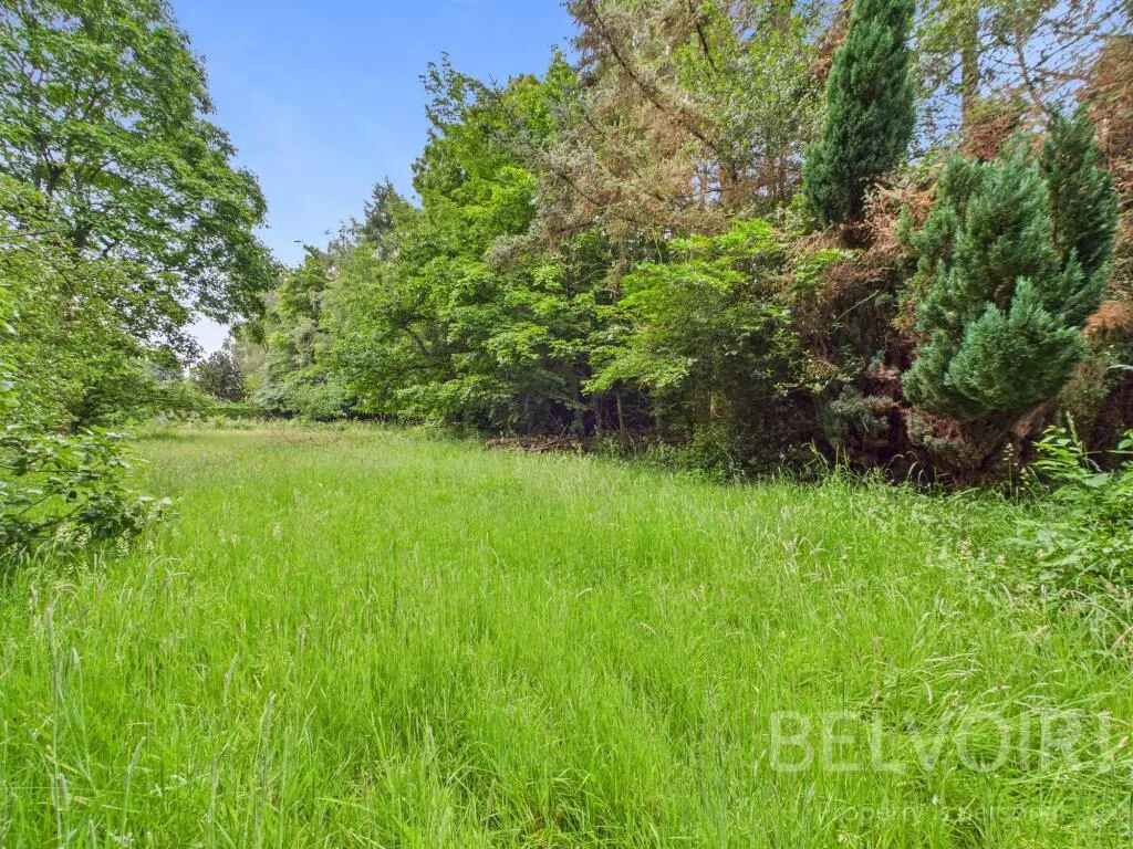 4 bed Detached Bungalow