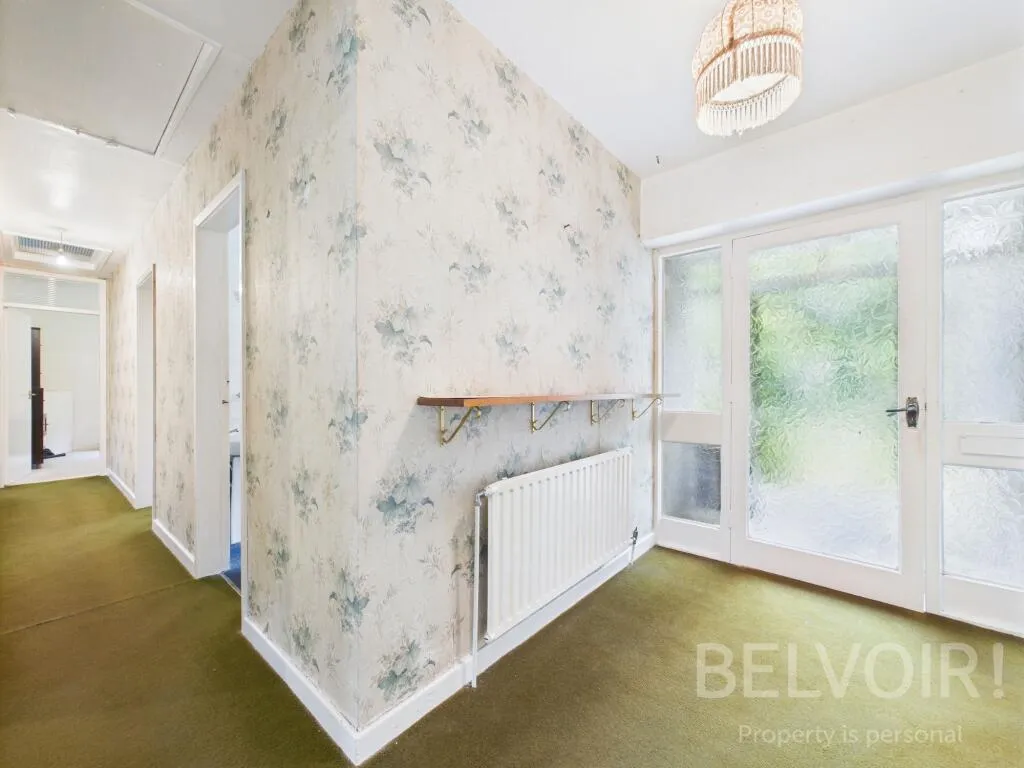 4 bed Detached Bungalow