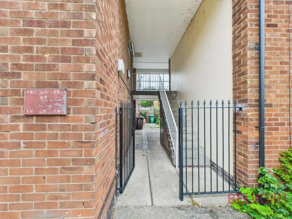 1 bed Apartment