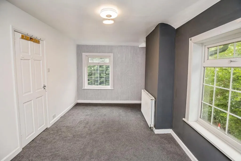 3 bed Semi-Detached