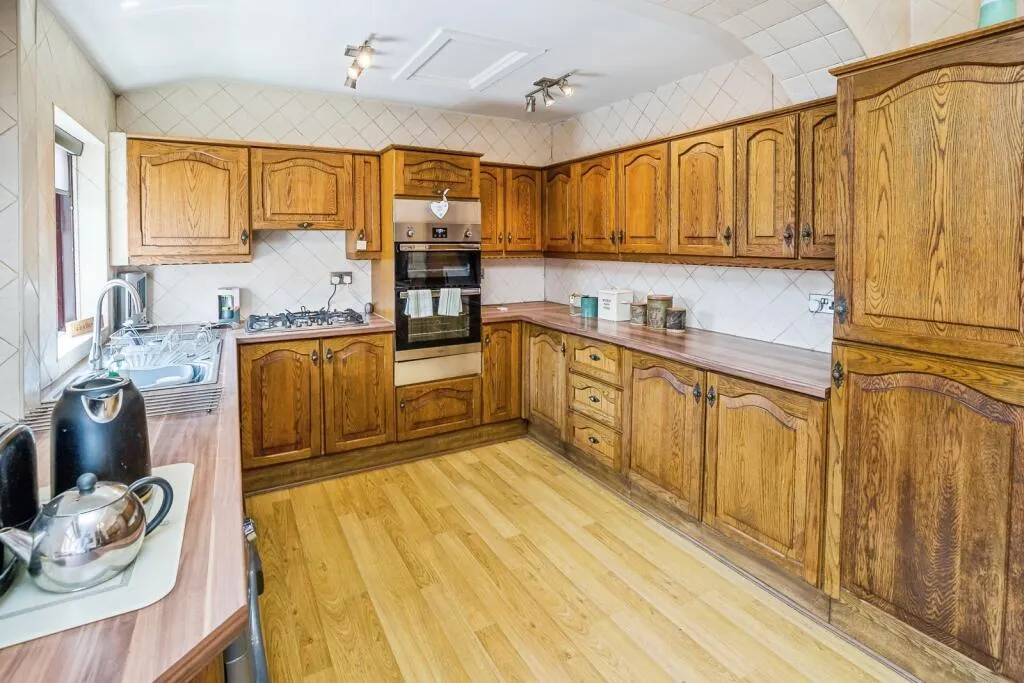 3 bed Detached