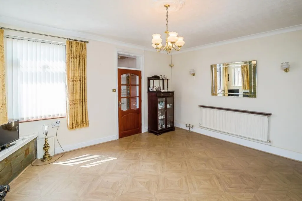 3 bed Detached