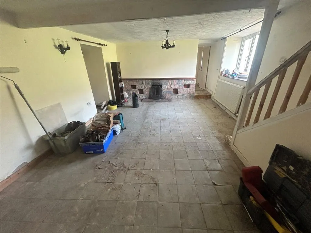 3 bed Barn Conversion