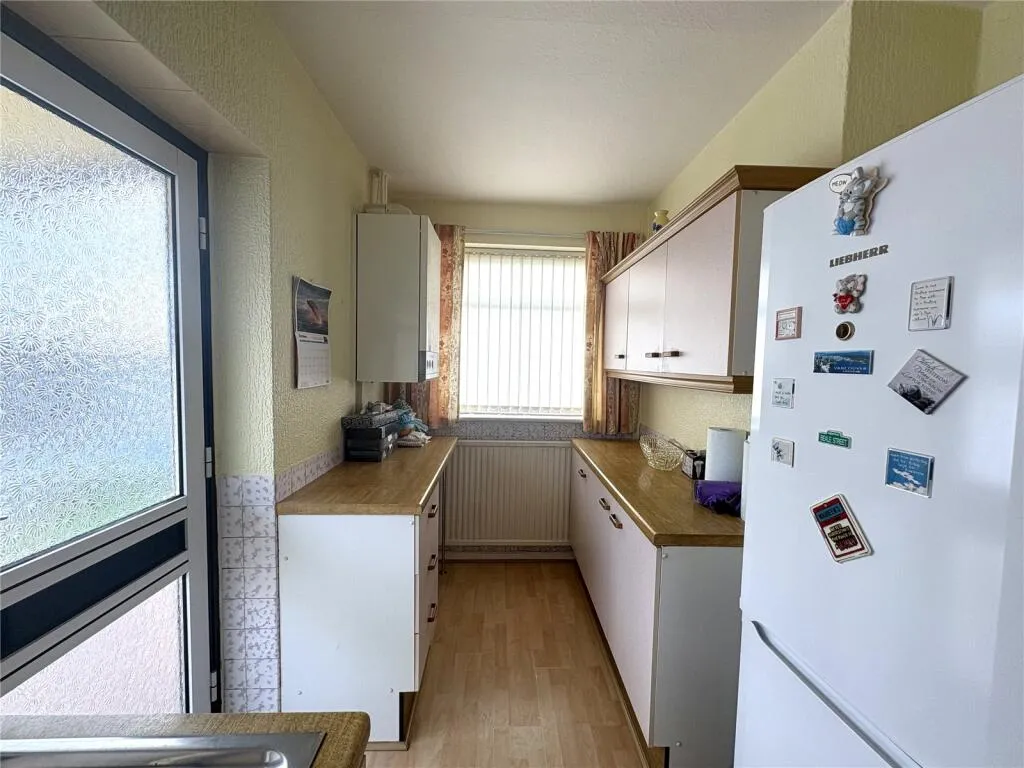 2 bed Semi-Detached Bungalow