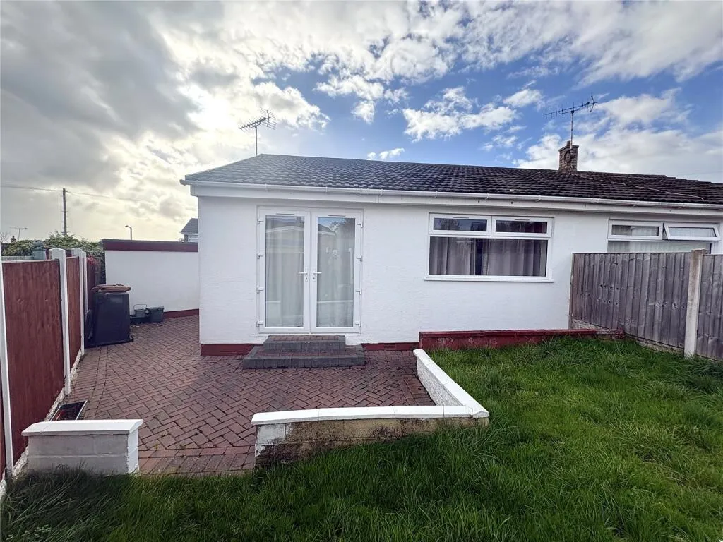 2 bed Semi-Detached Bungalow