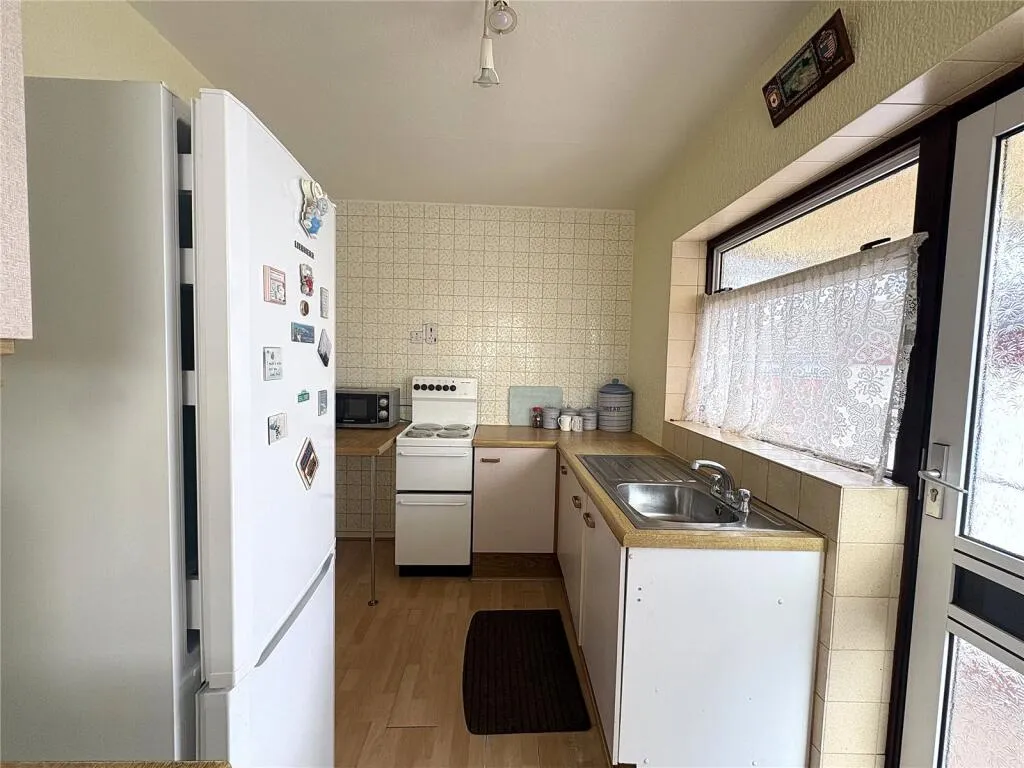 2 bed Semi-Detached Bungalow