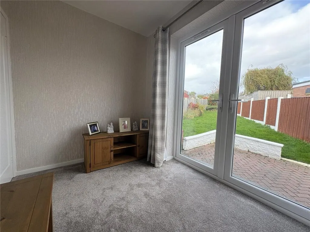 2 bed Semi-Detached Bungalow