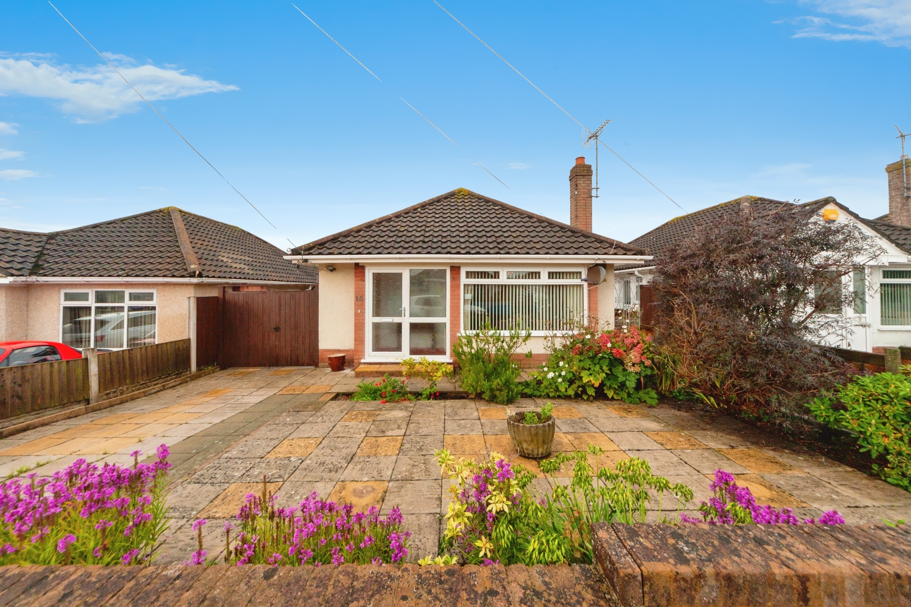 3 bed Detached Bungalow