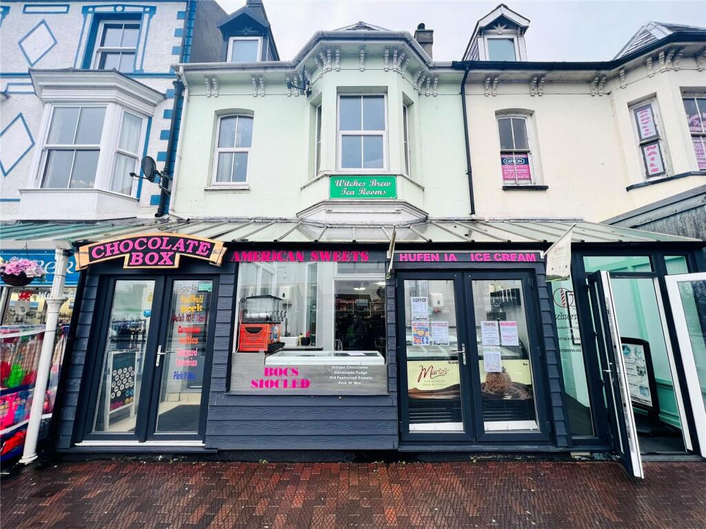 1 bed Commercial Property