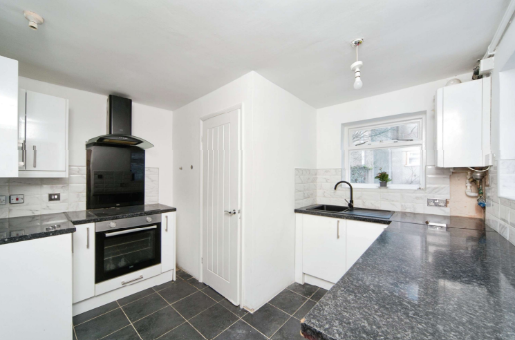 2 bed Terraced