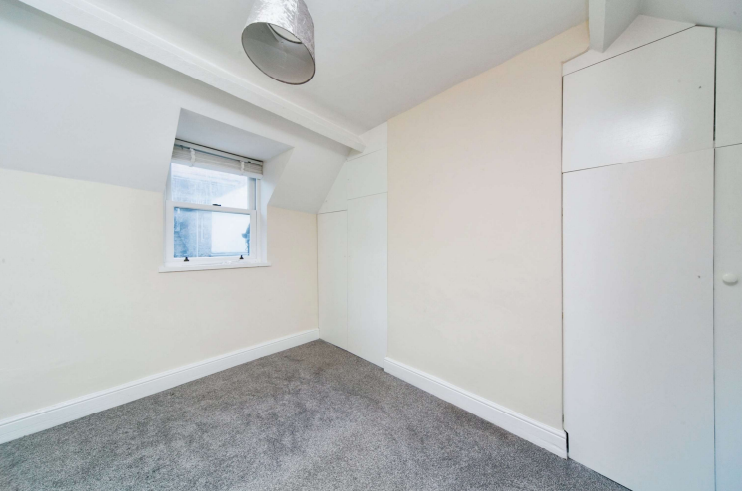 2 bed Terraced