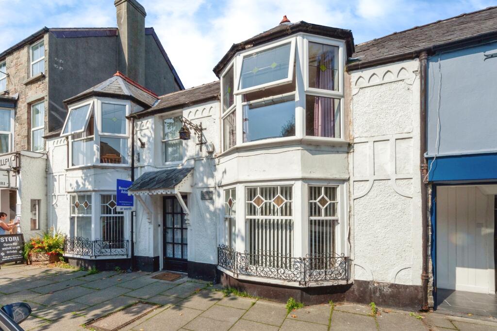 5 bed House