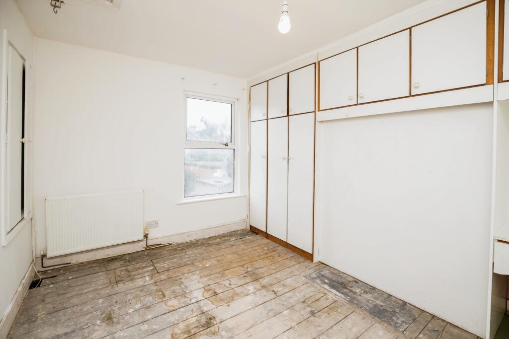 2 bed Semi-Detached