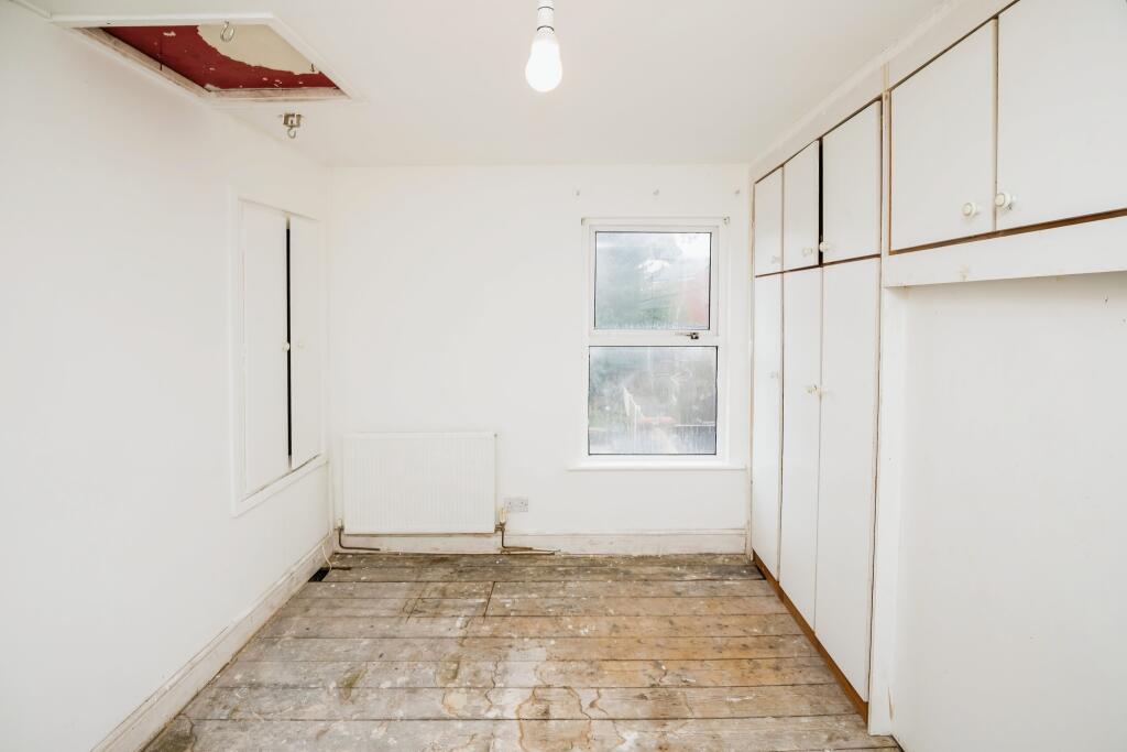 2 bed Semi-Detached