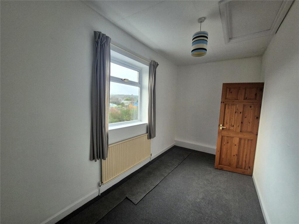 2 bed End of Terrace