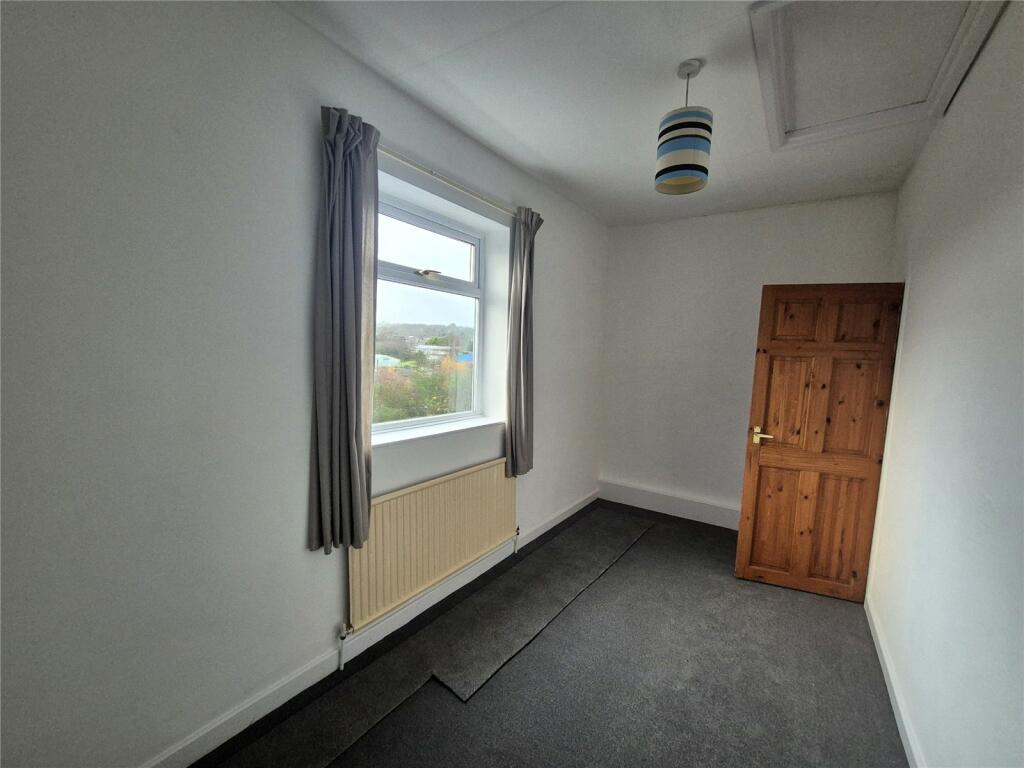 2 bed End of Terrace
