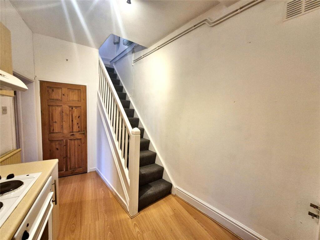 2 bed End of Terrace