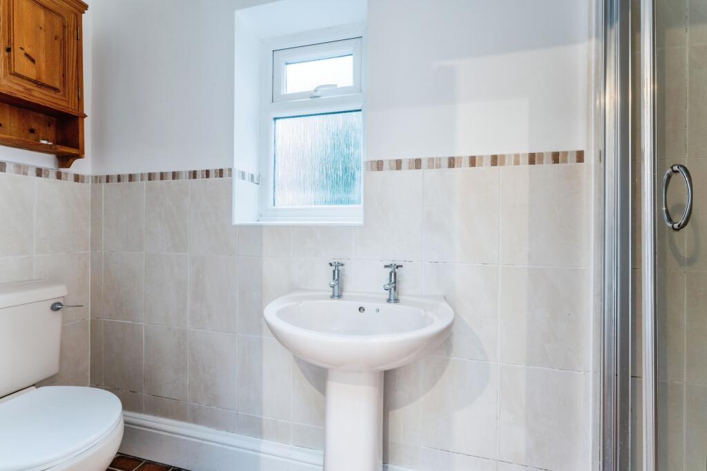 2 bed End of Terrace