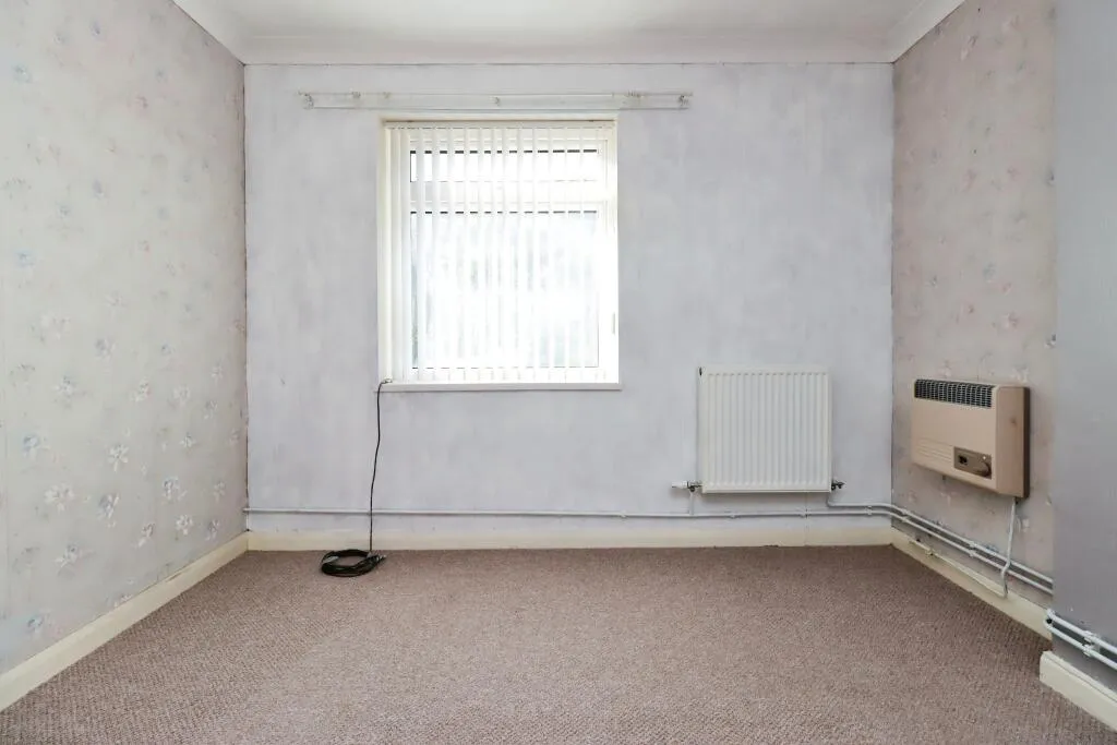 3 bed Semi-Detached