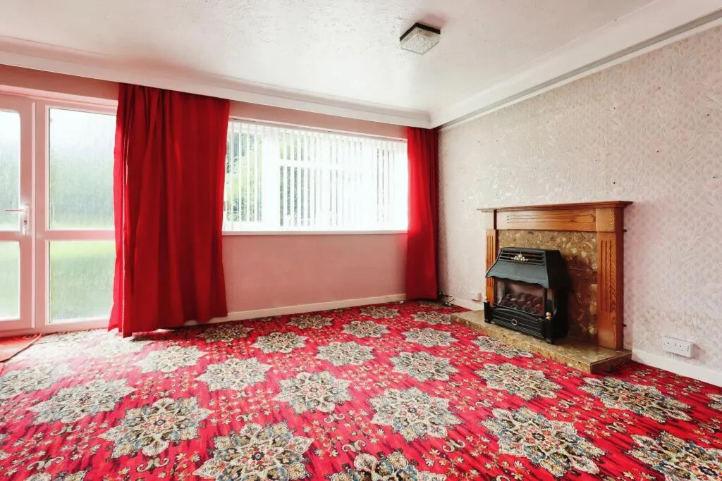 3 bed Semi-Detached