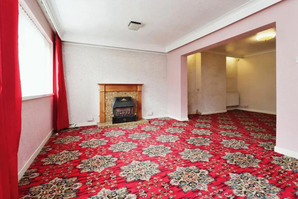 3 bed Semi-Detached