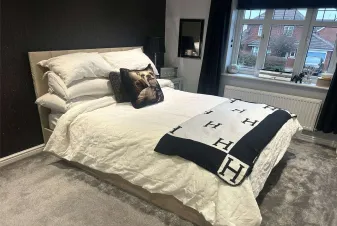 4 bed Detached