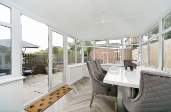 4 bed Detached