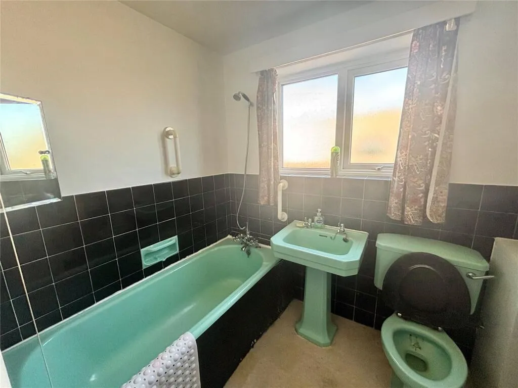 3 bed Detached