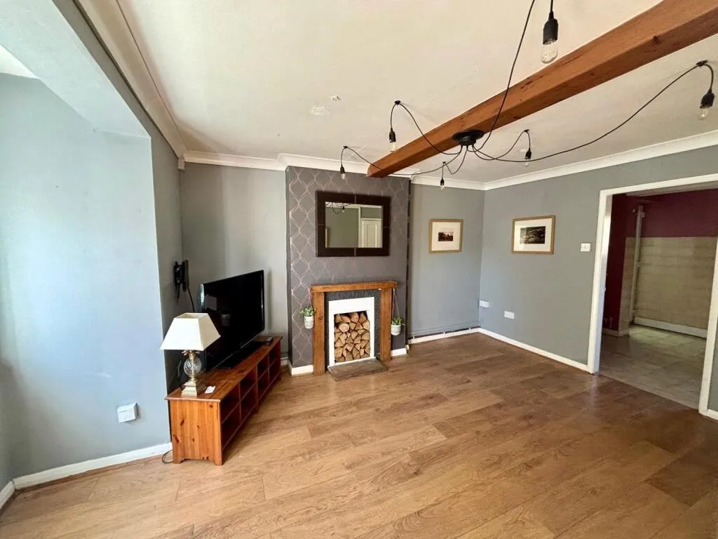 2 bed Terraced