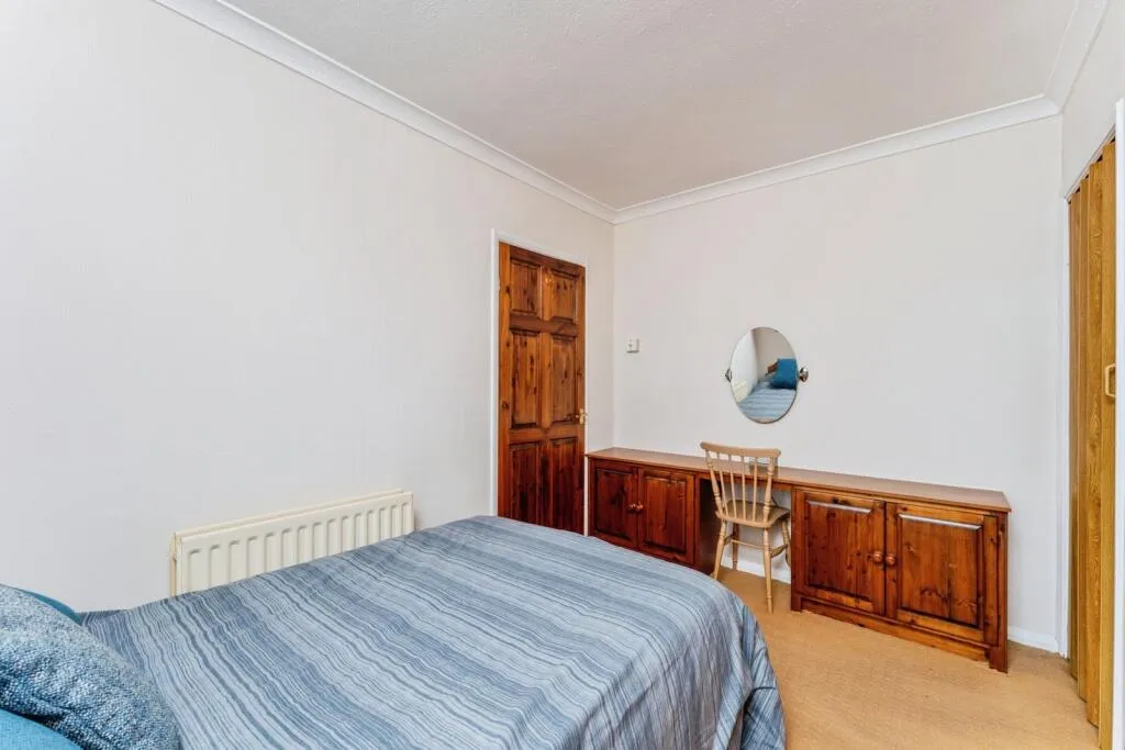 2 bed Semi-Detached