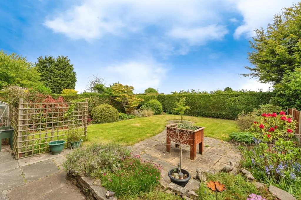 2 bed Semi-Detached
