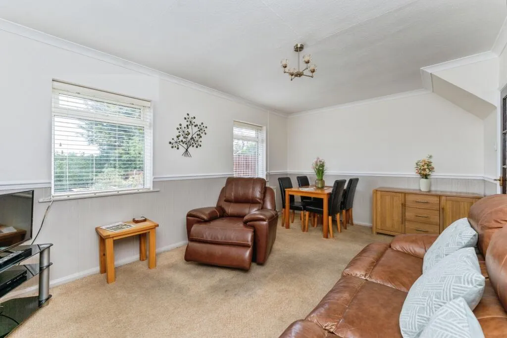 2 bed Semi-Detached