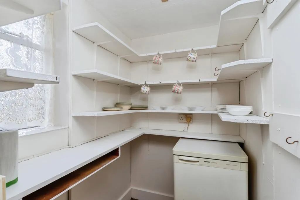2 bed Semi-Detached