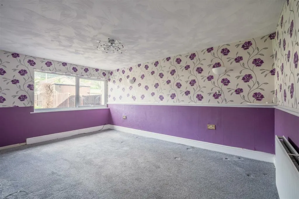 3 bed Terraced